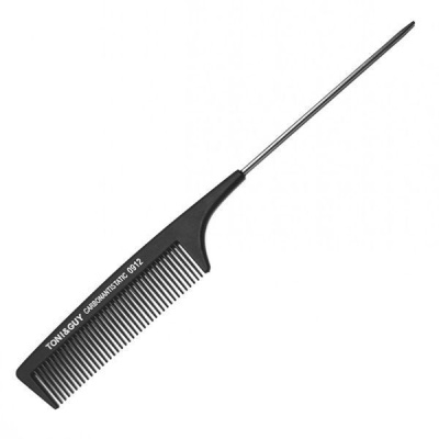 Расческа с метал. хвостом Toni&Guy Carbon 0912